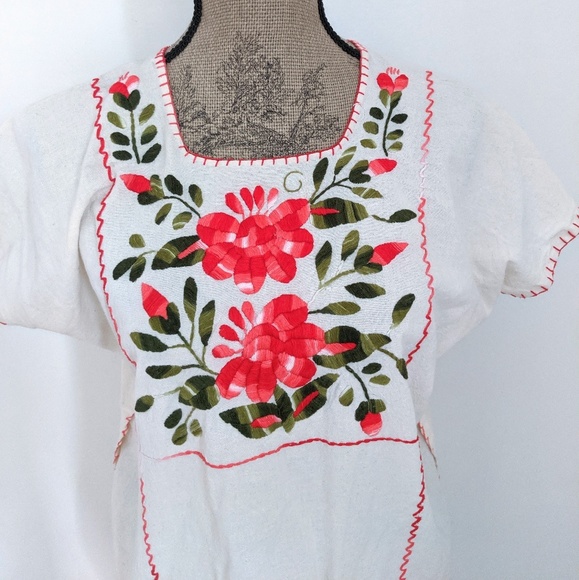 Floral Embroidered Boho Style Short Sleeve White Shirt - Picture 9 of 9